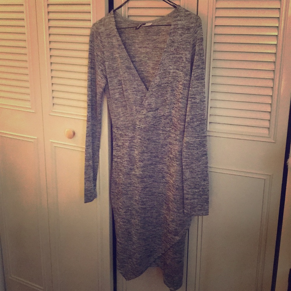 Grey long sleeve dress